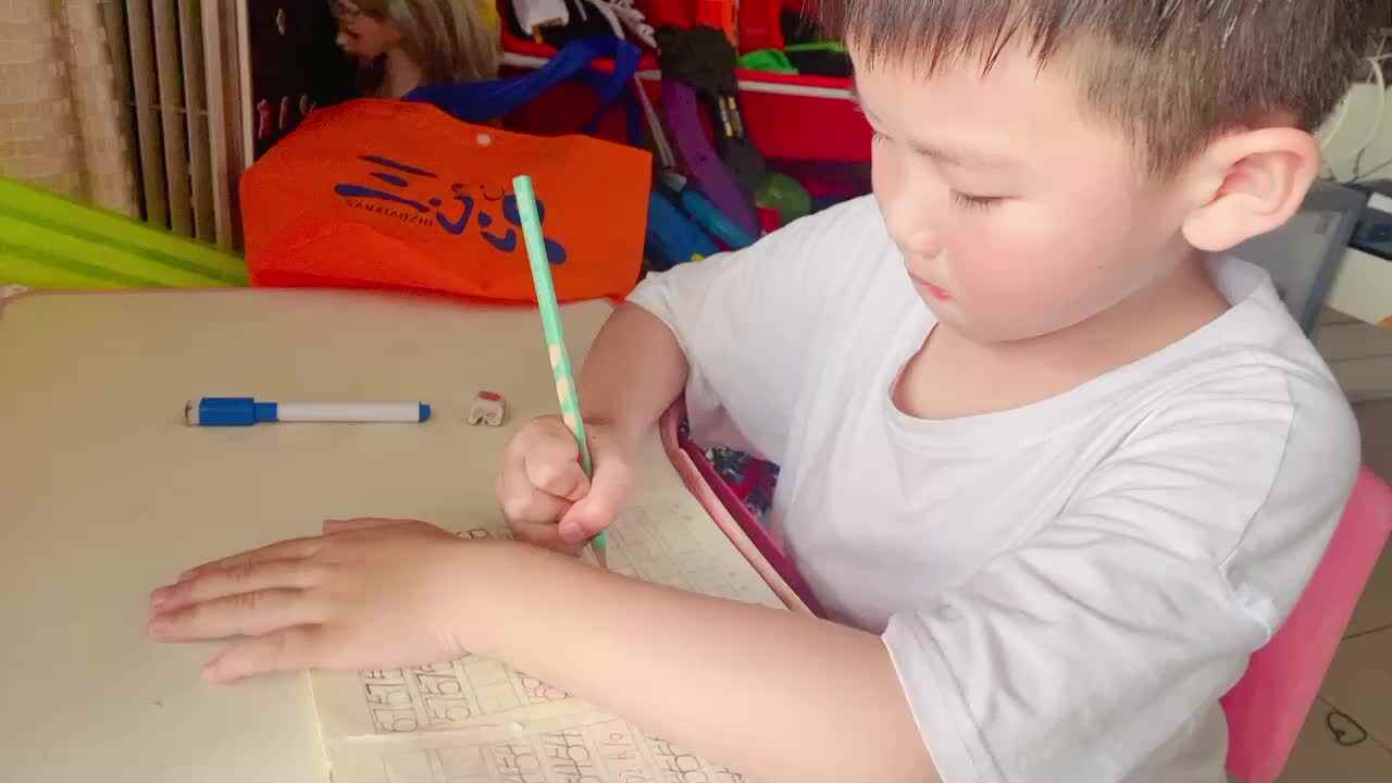 《书写数字60.61》