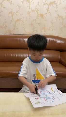 2023级B班20220620吴艺轩闯关练习-逻辑思维.MOV