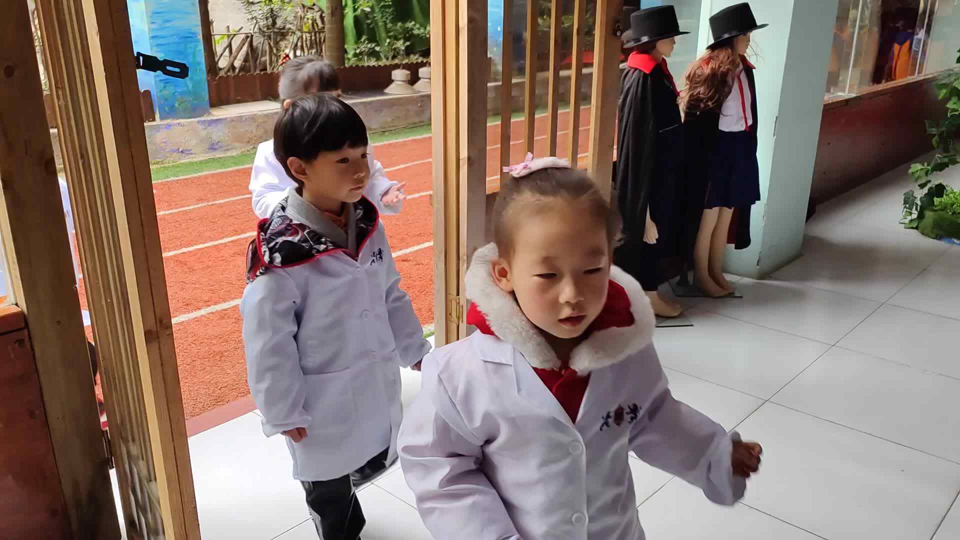 一面神奇的镜子