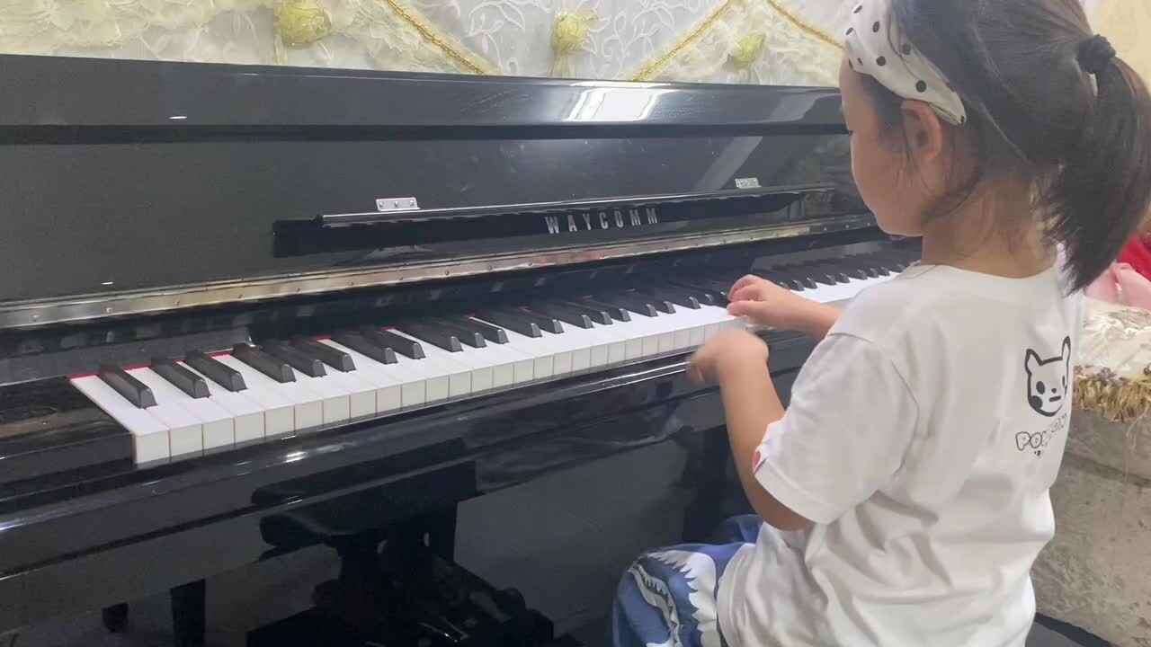 20220621学前A班张睿瑾《星光圆舞曲》