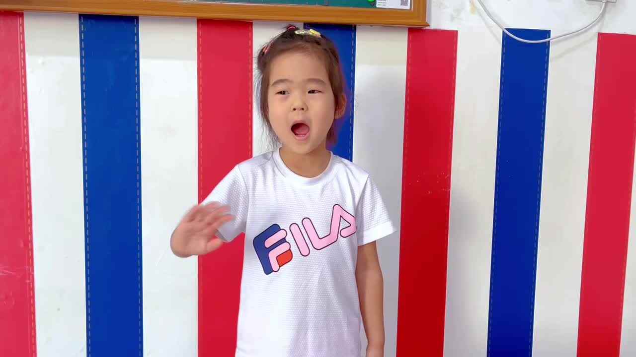 ⁣金豆子综合测评：语言、礼仪——沈可馨