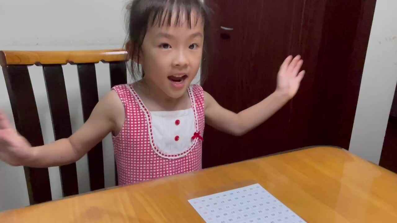 指读数字《两个两个，五个五个》