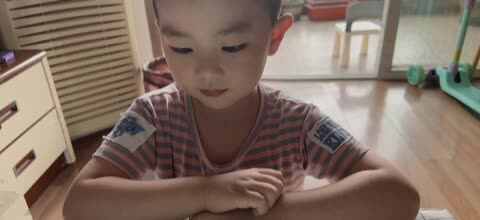 中B班丶李北洋  英语视频-451F-B6D8-2D55BDA5A0C2.MOV