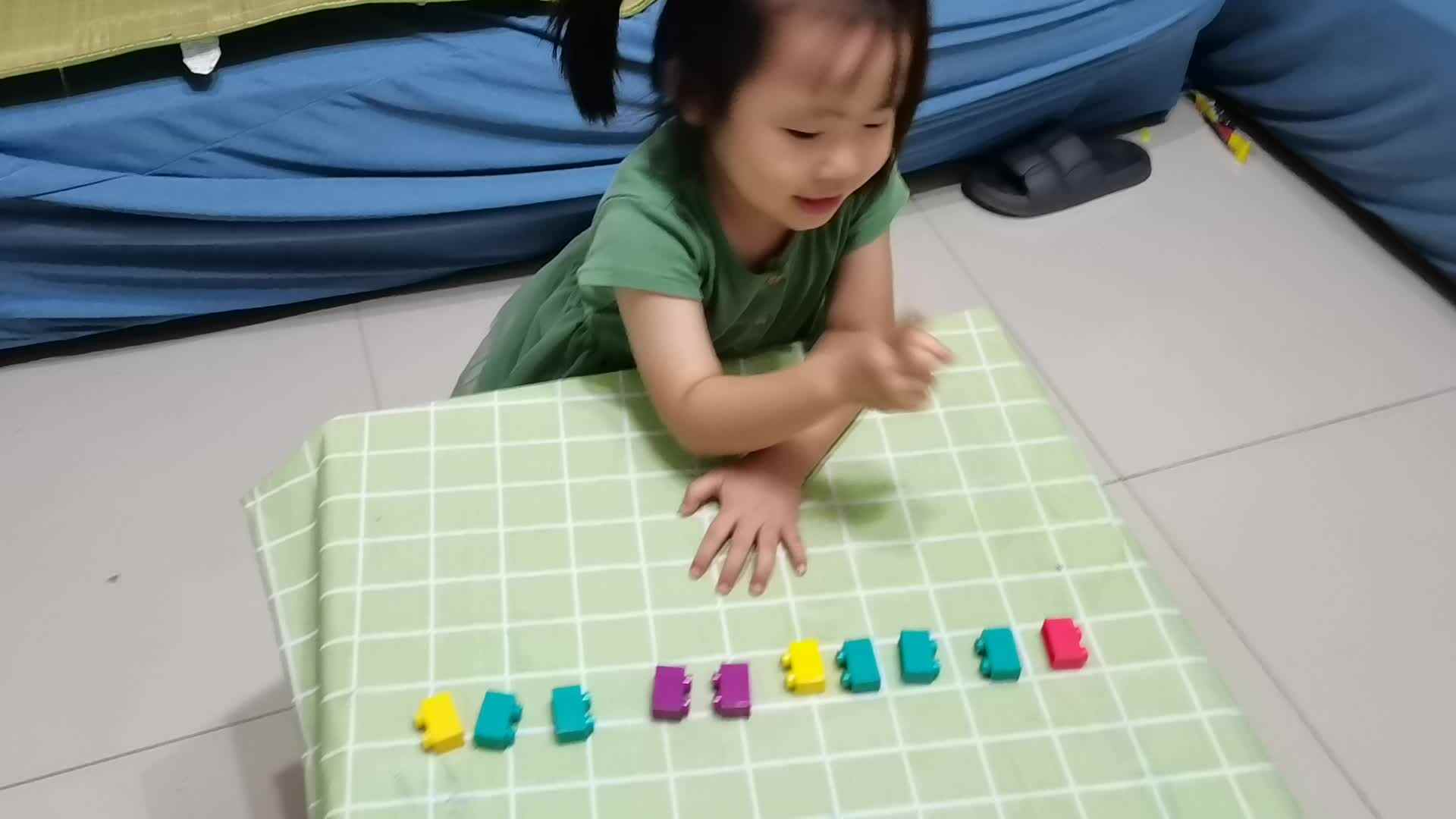 （积木玩具）点数1-10.mp4