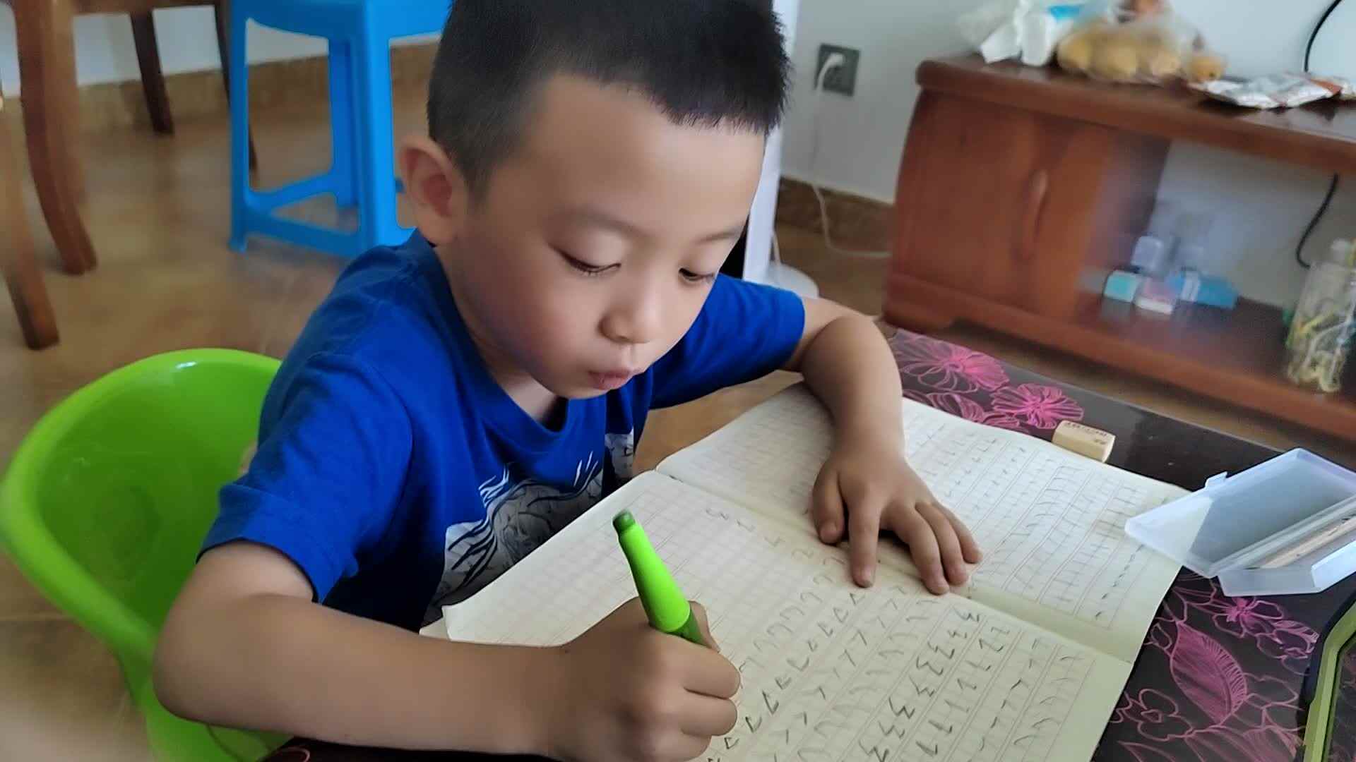 笔画练习.mp4