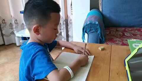 书写1-100数字.MOV