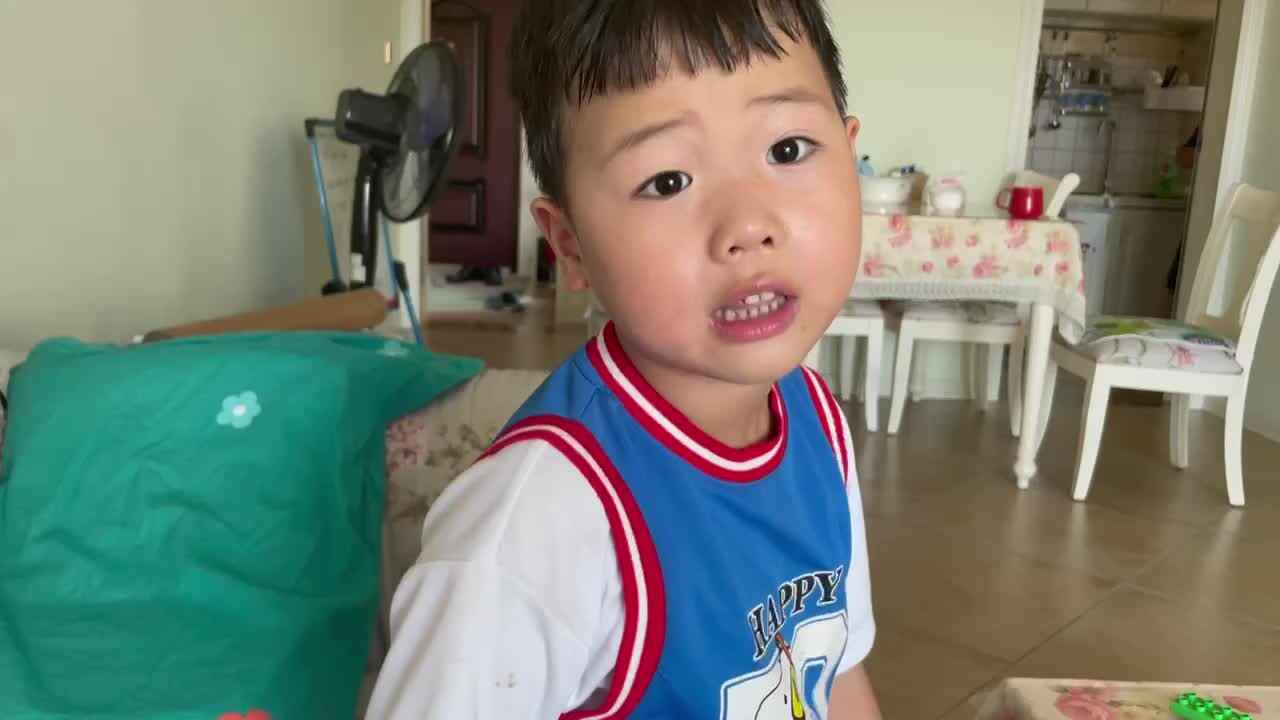 2023级B班宋伊泽20220811闯关练习英语跟读