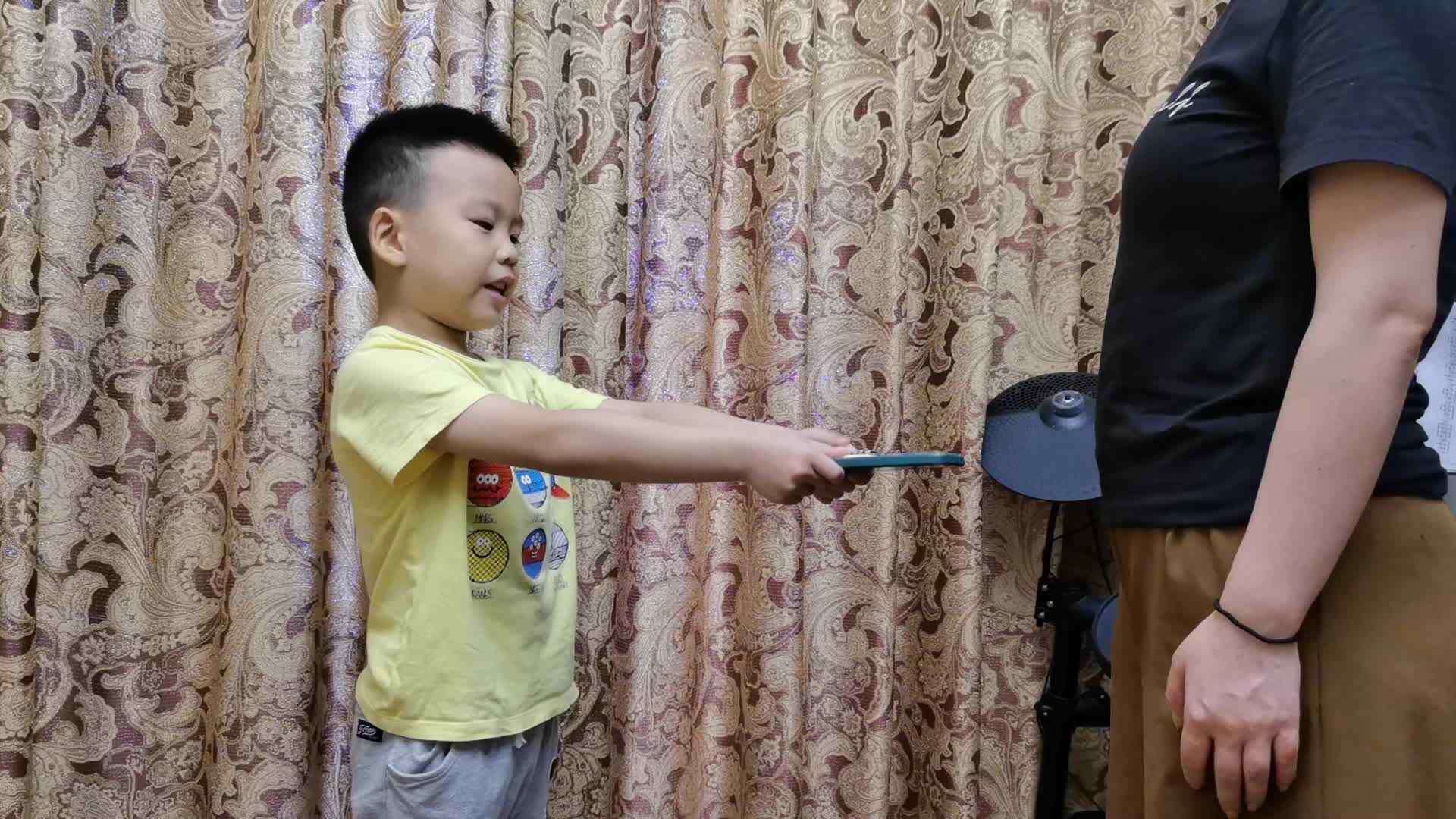 递接物品2022.9.9