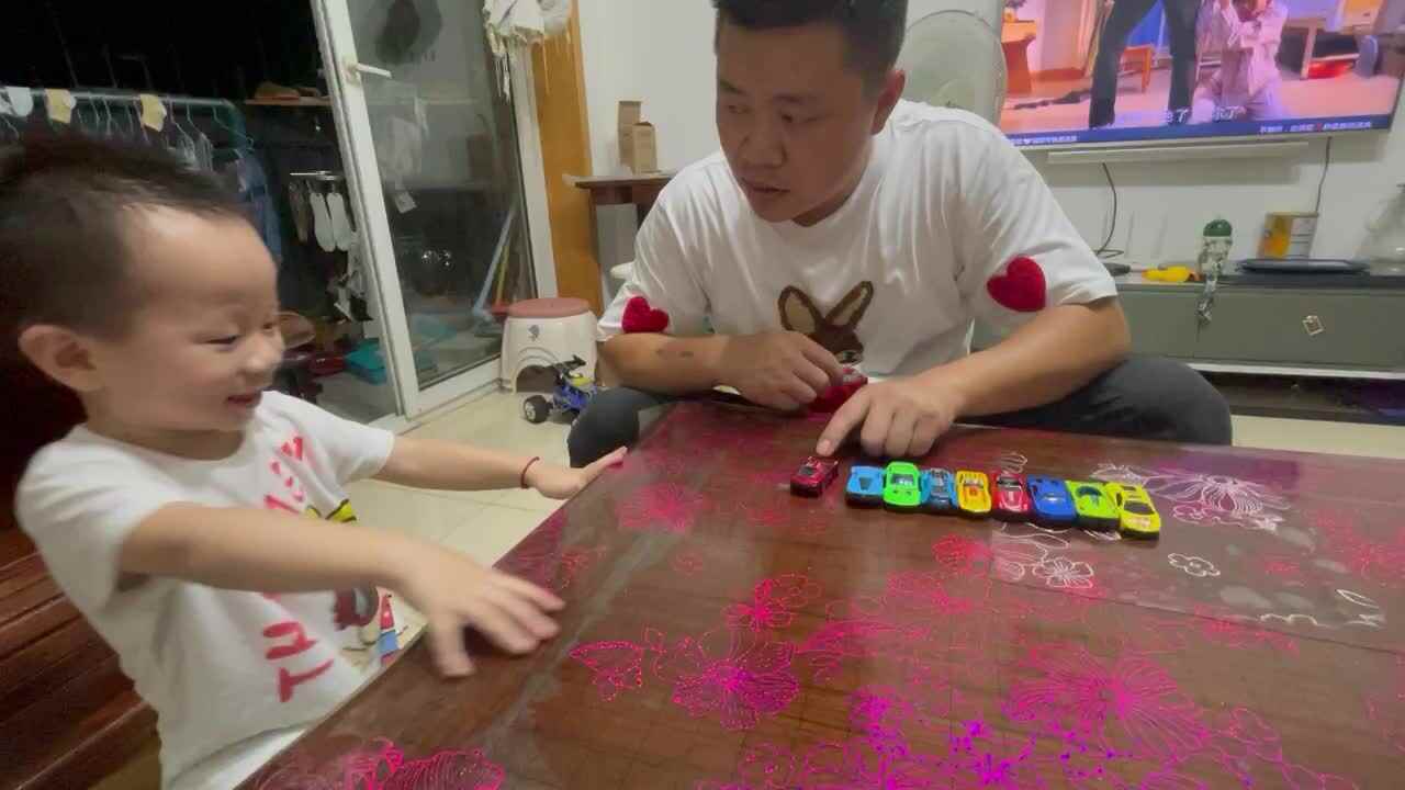 小A班钟昊彦 颜色认识及分类.MOV