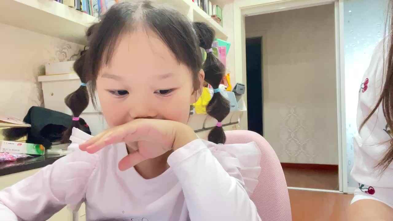 2023级实验2班段舒婷20220927闯关练习1-10的单数、双数.MOV