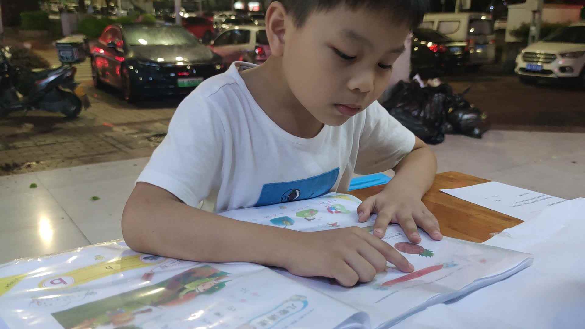 指读声母b