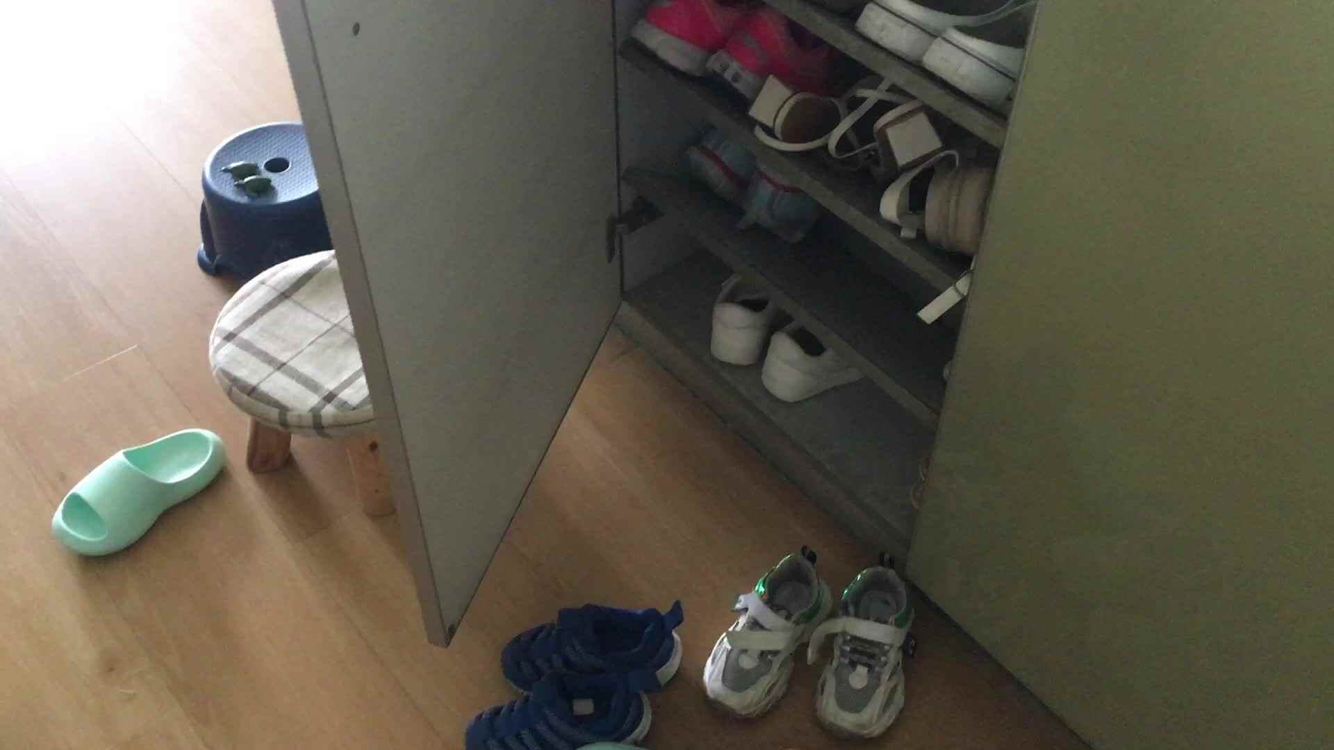 20220917中A班郭睿珩-摆放鞋子.MP4