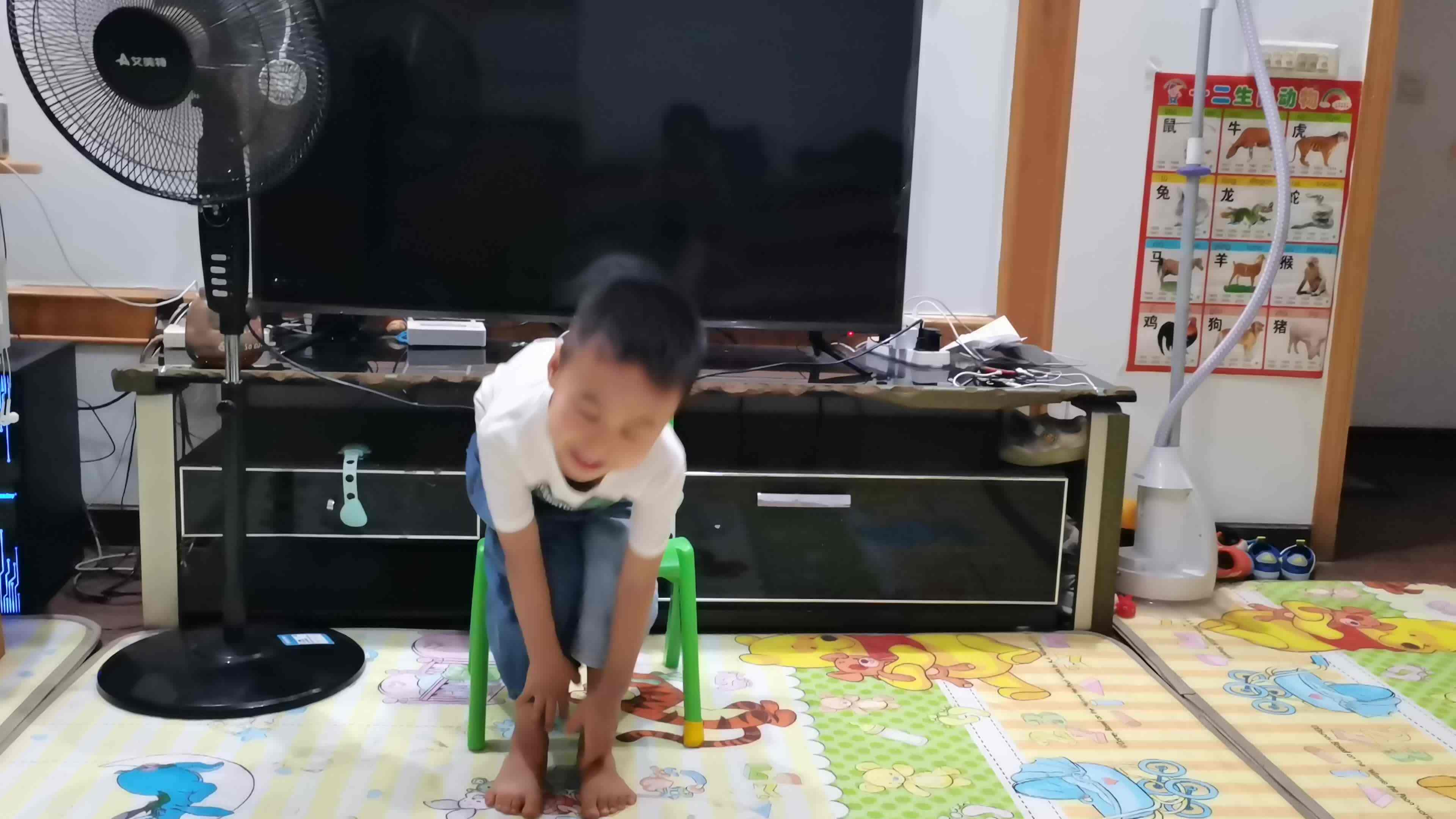 大A班闯关练习礼仪《站姿。坐姿》