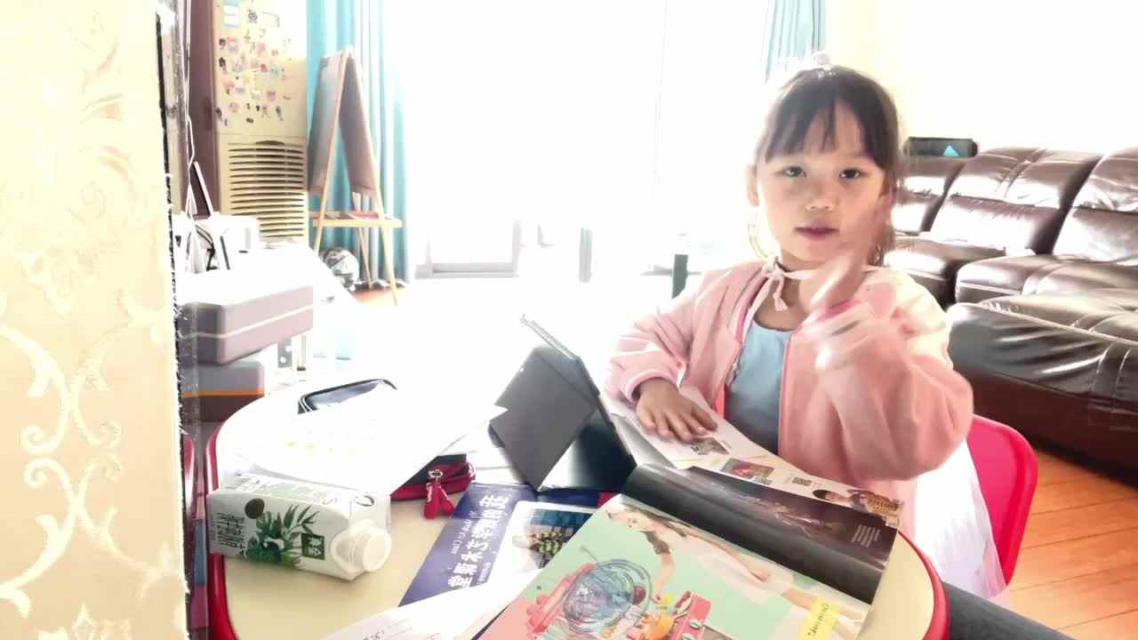 2023级实验2班段舒婷20221015闯关练习英语.MOV
