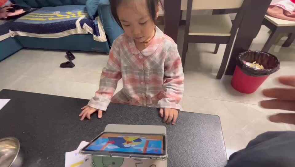 2022.10.23观看视频《乌鸦和狐狸》