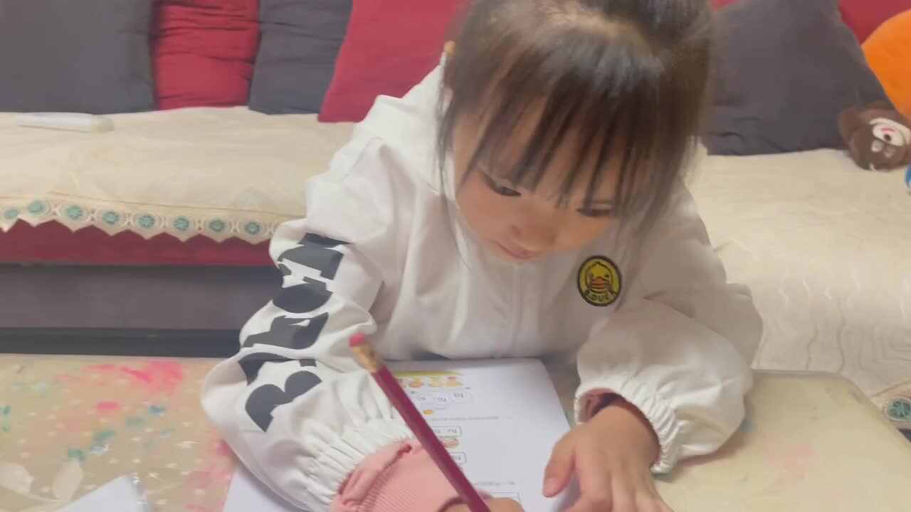 2023级B班20221008任梓萌闯关练习.MOV