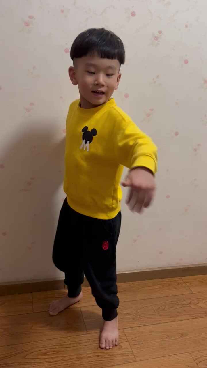 trim.71D7E8BA-8095-4620-B9E2-EB54C3951BD9.MOV