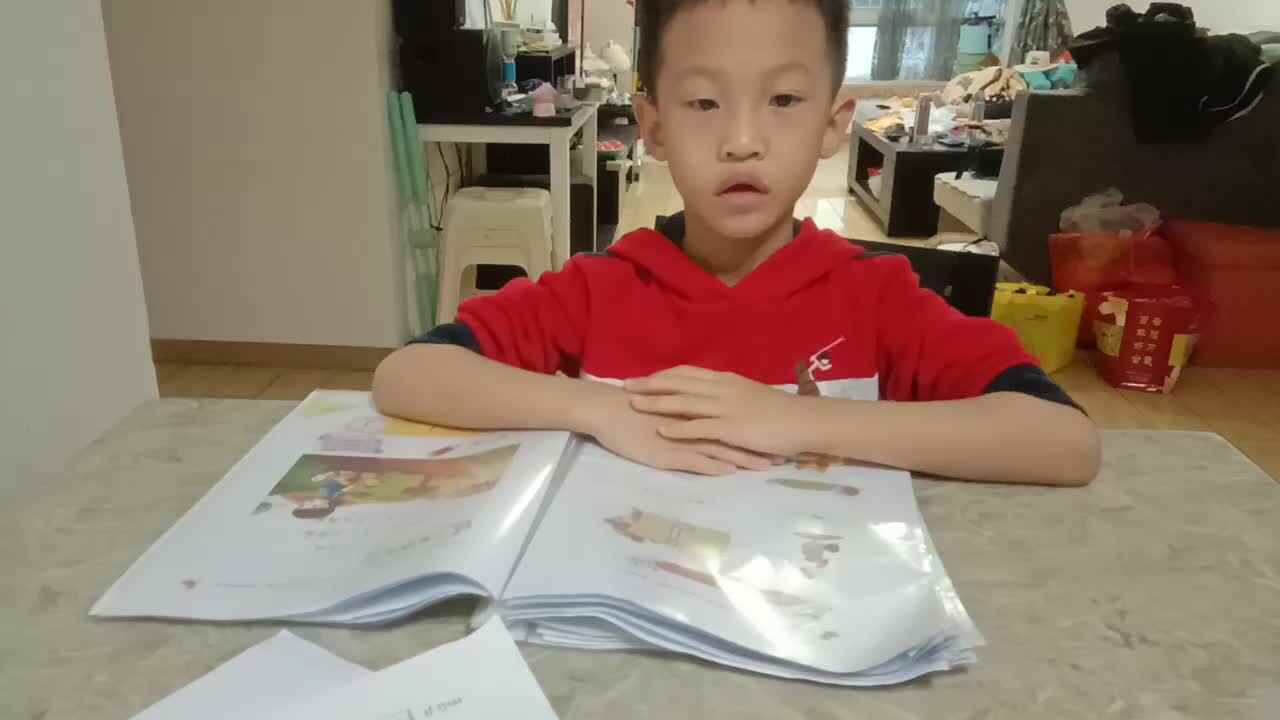 2023级学前B班张梓乐20221019拼音j的闯关练习
