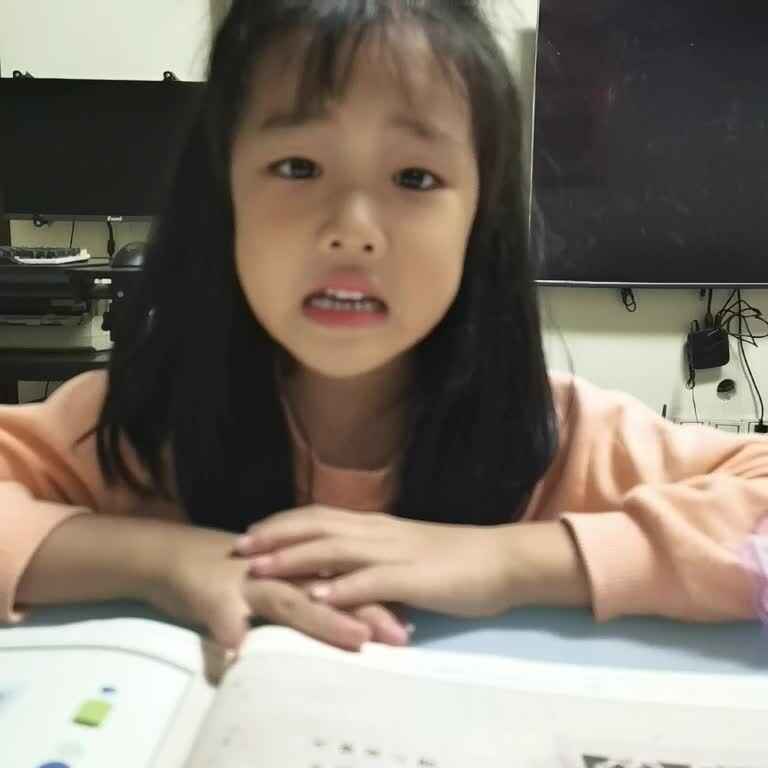 mv_20221013202351.mp4蒋沁言复习古诗《喜晴》