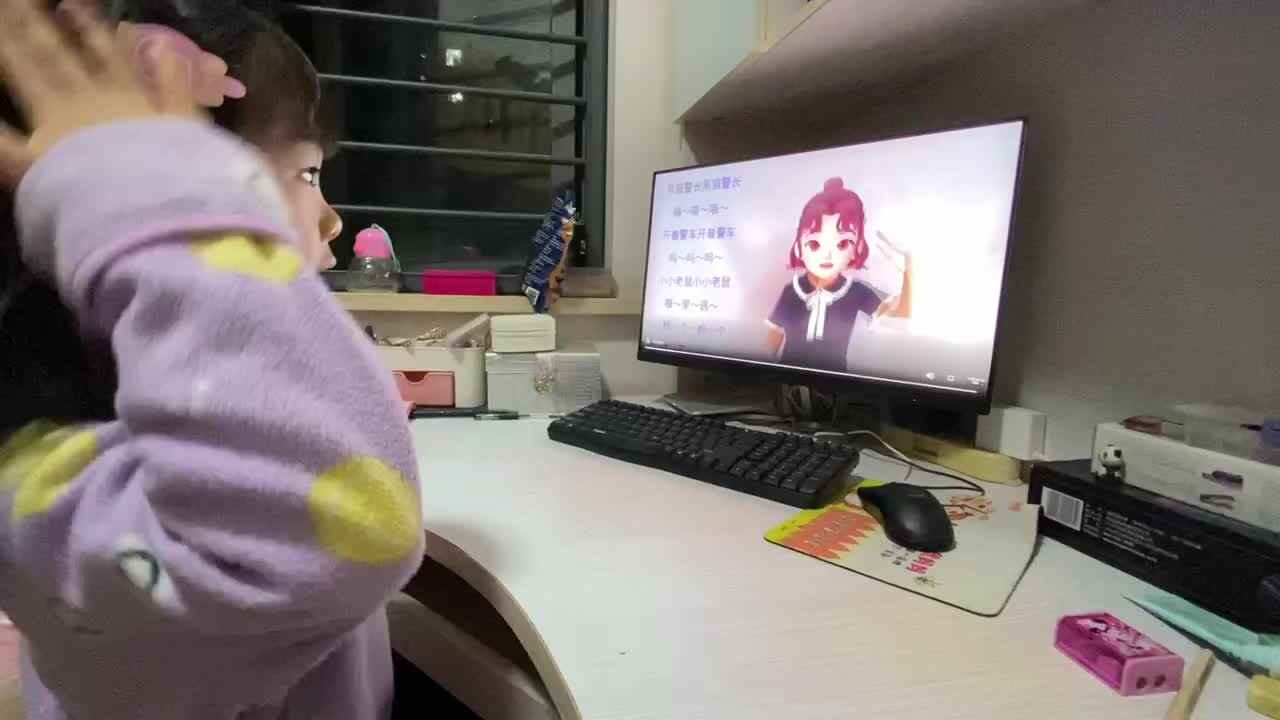 2022.10.10《黑猫警长手势舞》.MOV