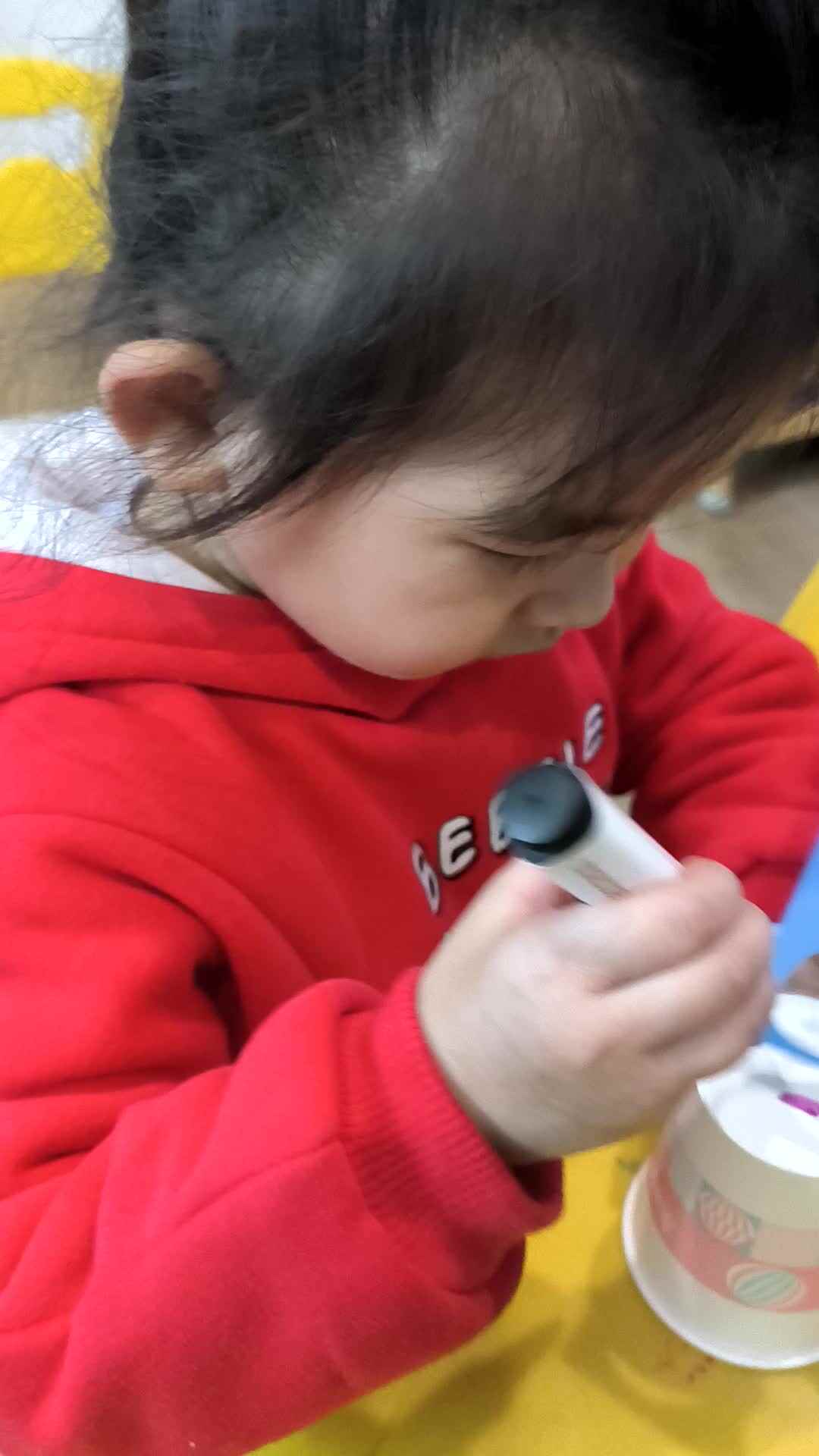 纸杯投影