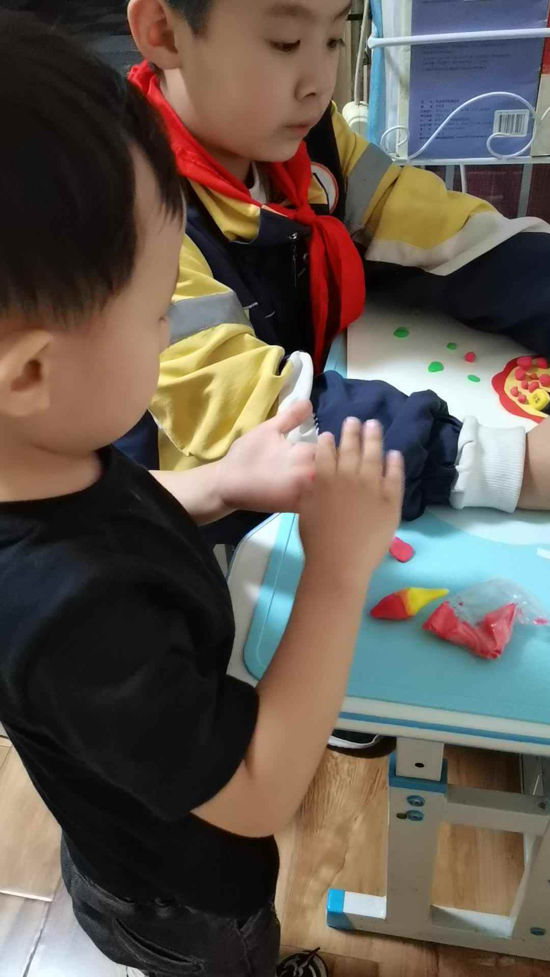 VID_20221026_203959.mp4手工