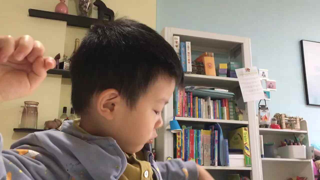 20221109中A班郭睿珩-指读古诗长安秋望.mp4