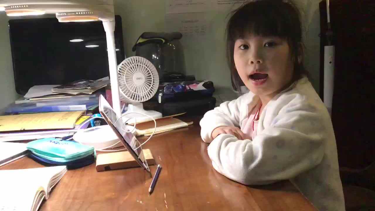 《英文故事》