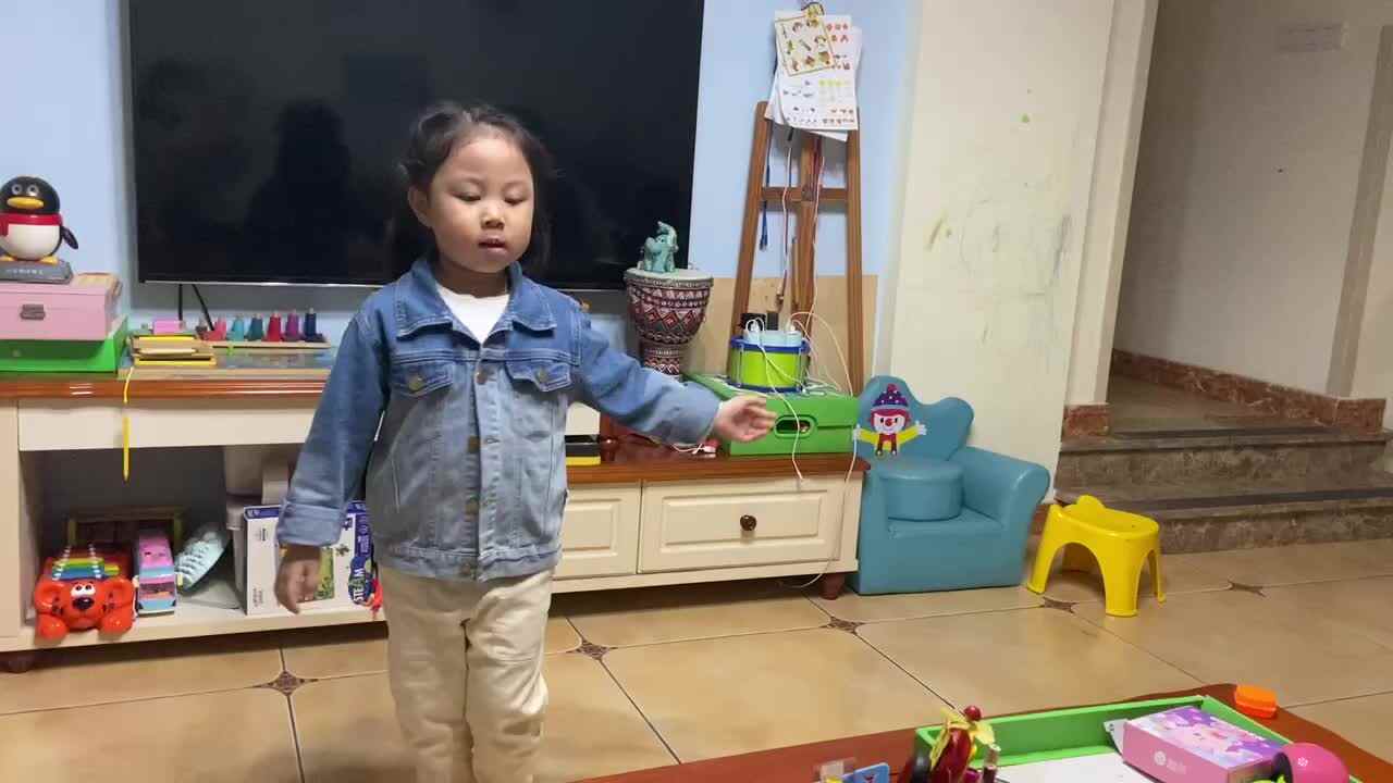 2022.10.31闯关练习-音舞-《鸡蛋摇滚乐》