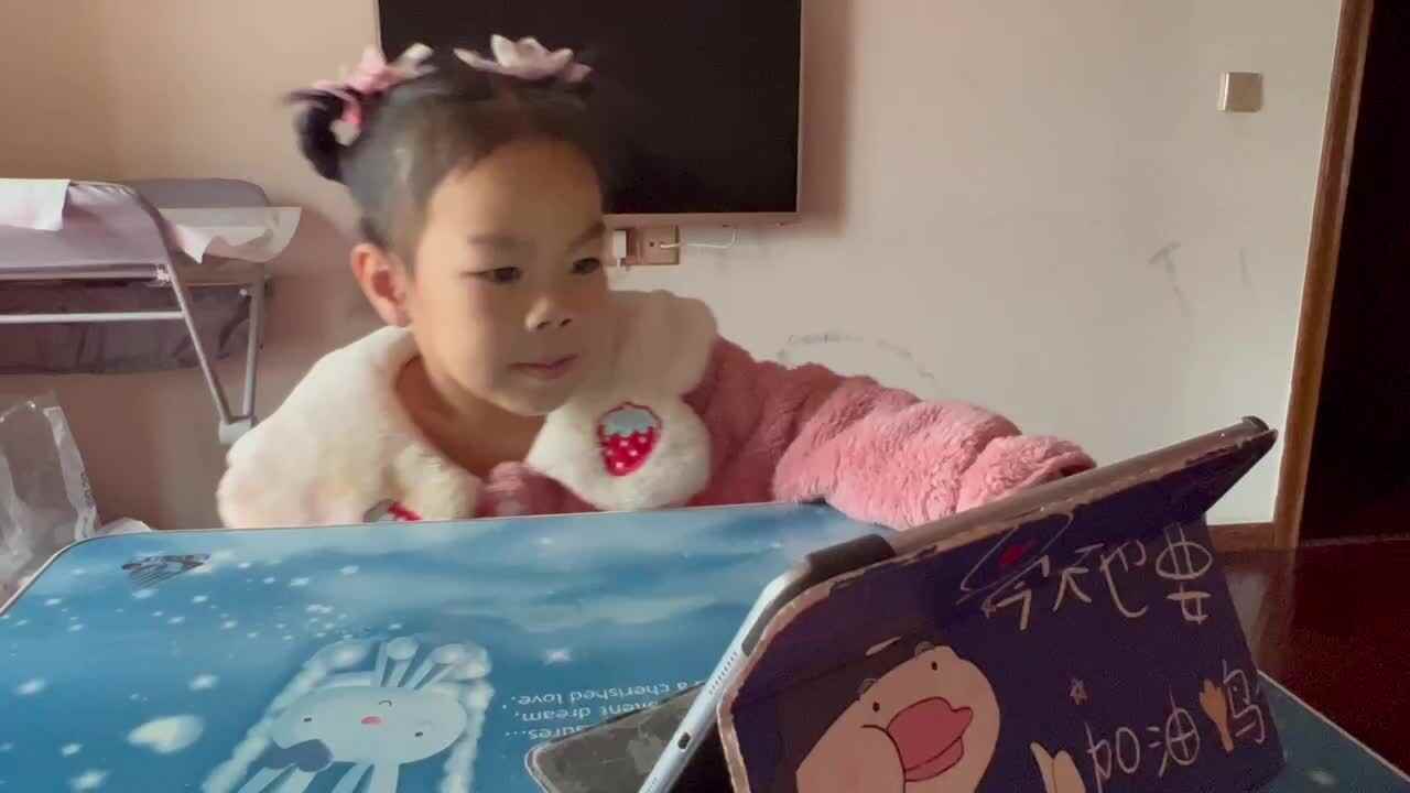 2022.11.14大B班窦语桐，卡洛斯数小猫.MOV