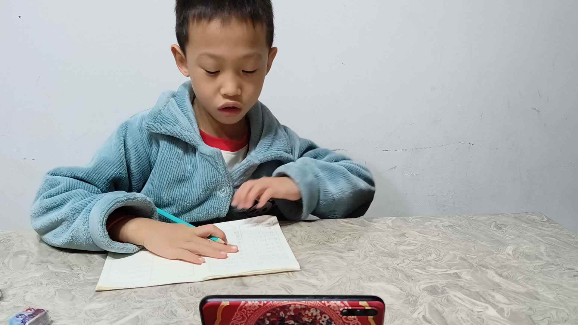 2023级学前B班张梓乐20221129逻辑思维练习，口算天天练