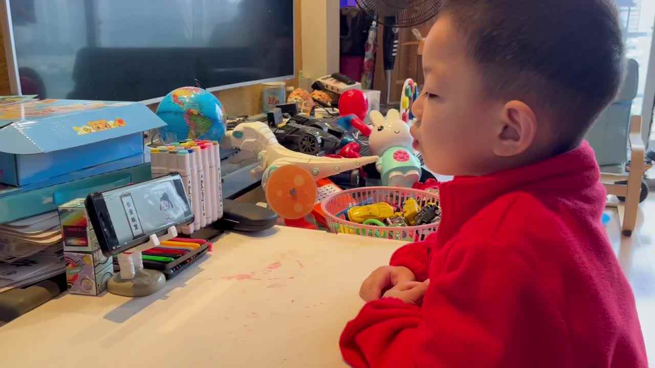 观看视频<长安秋望>