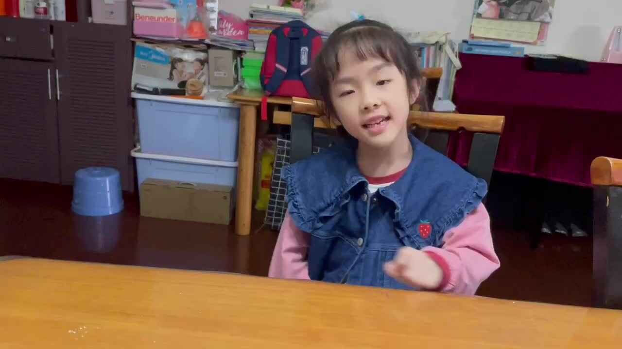 拼音《背诵，听写23个声母》