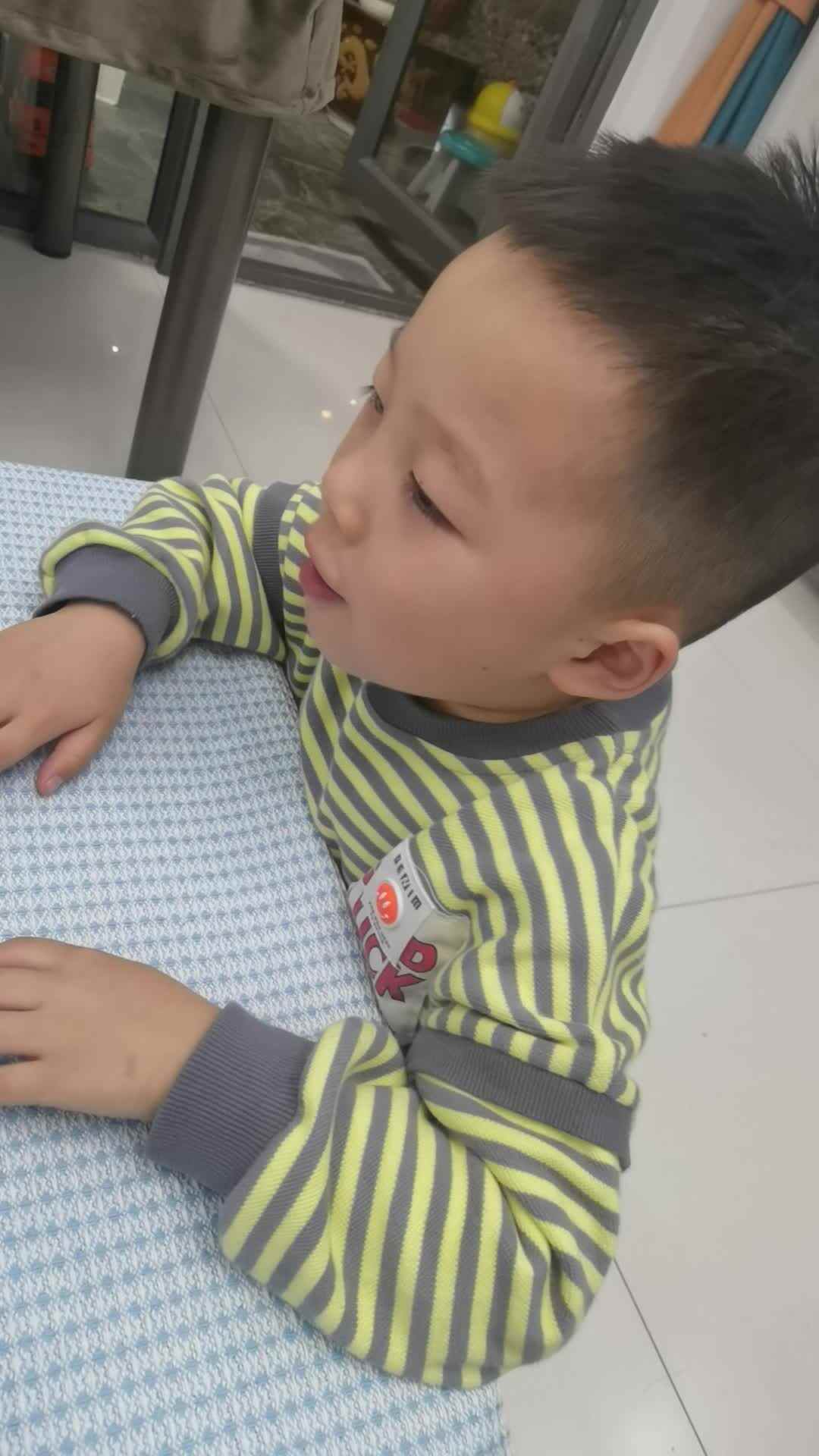 背诵古诗《十二月花明歌》