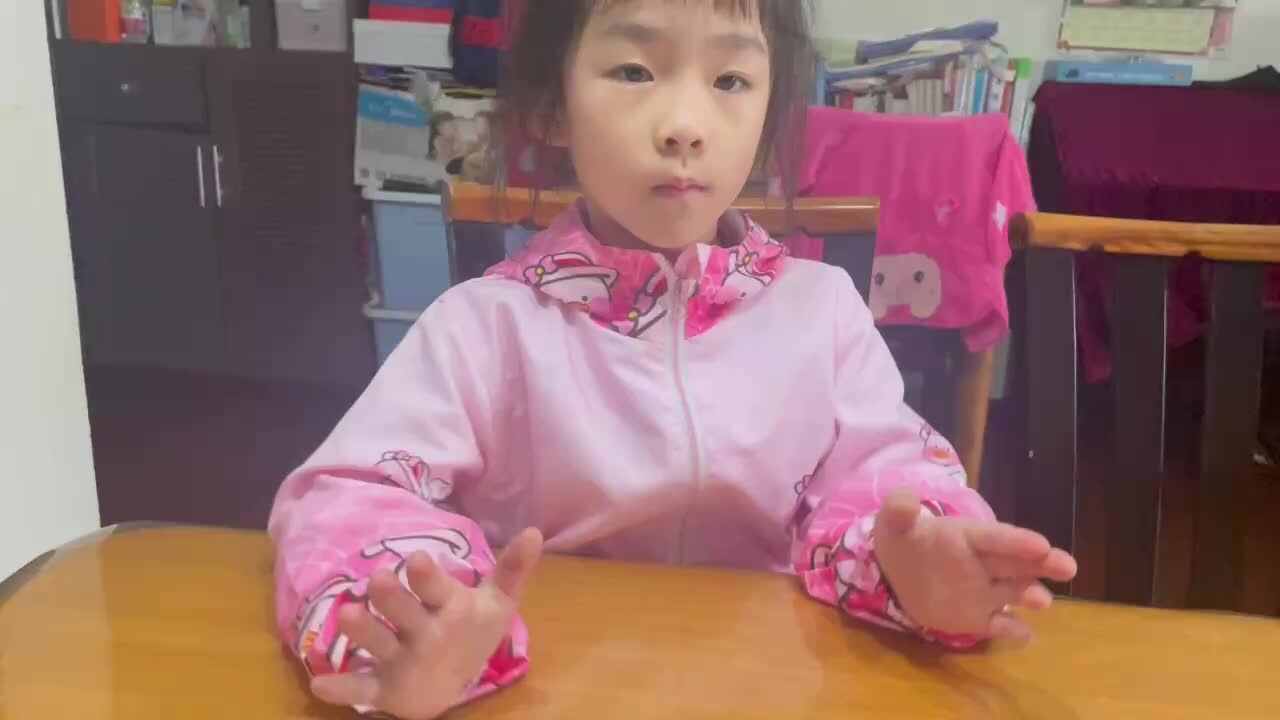 鲨鱼英语《磨耳朵视频跟读：宝盒》