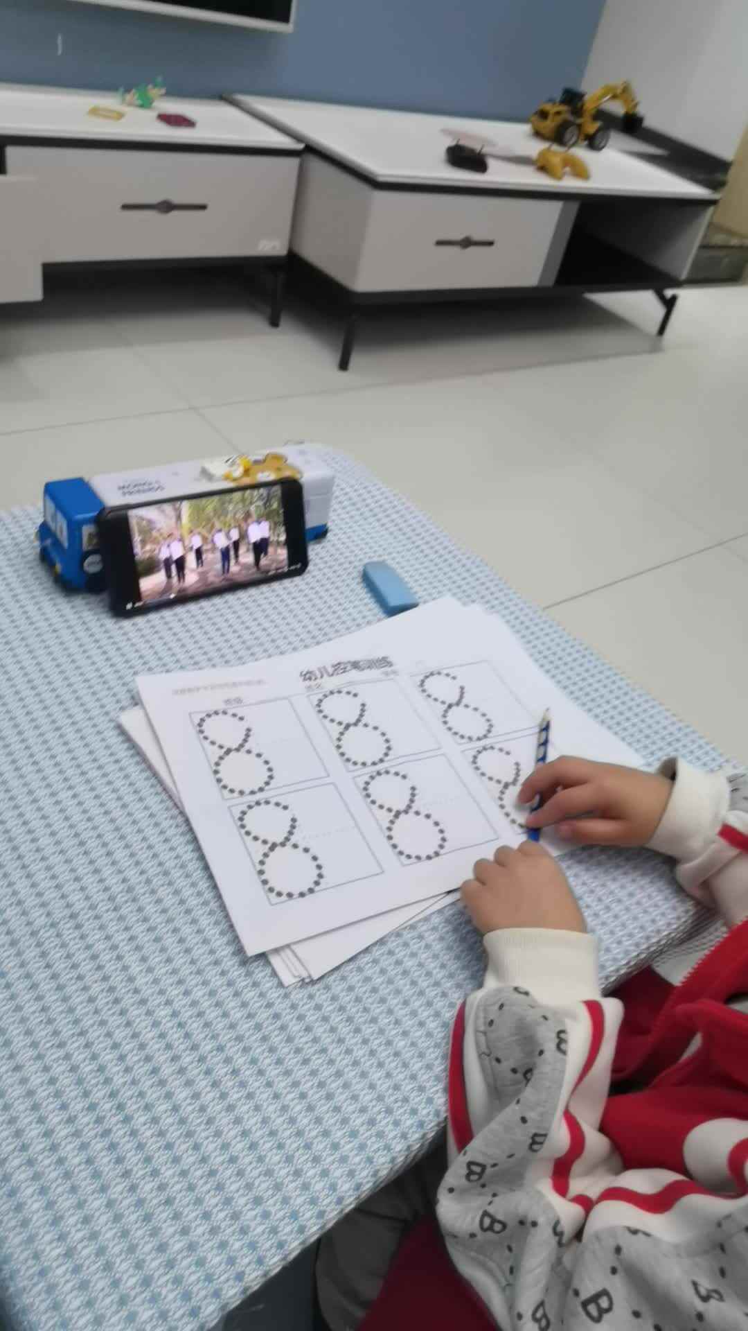 《鸡蛋摇滚乐》