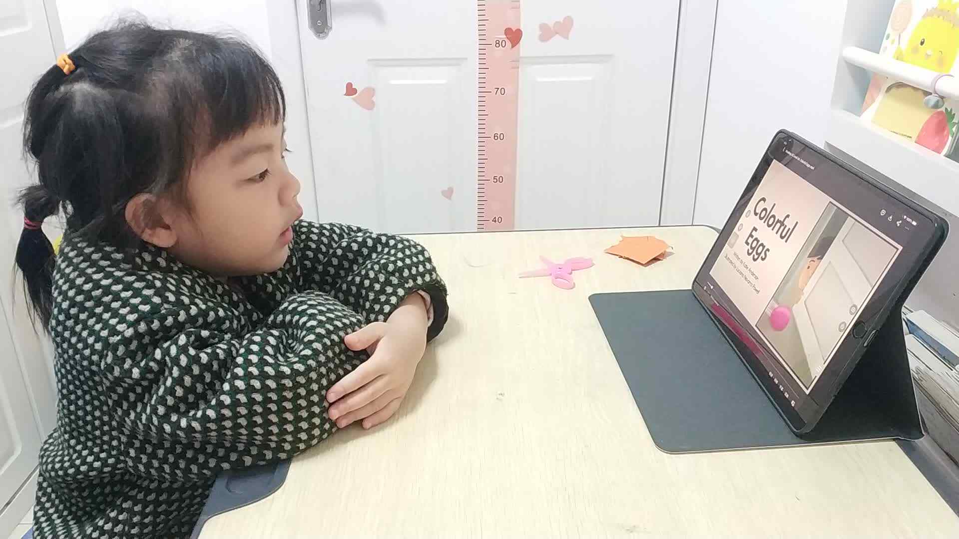 中B班魏琪珈 RAZ--AA—⁣colorfully  eggsVID_20221122_201000.mp4