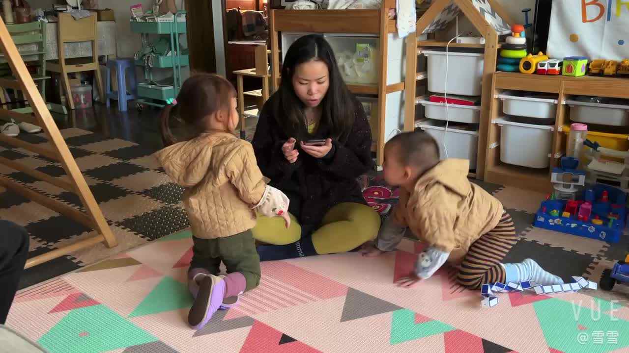 Five little monkeys