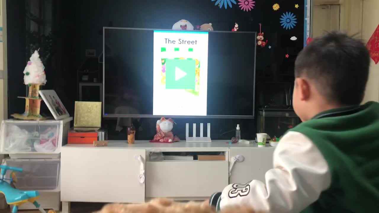 20221123中A班郭睿珩-跟读The Street.mp4