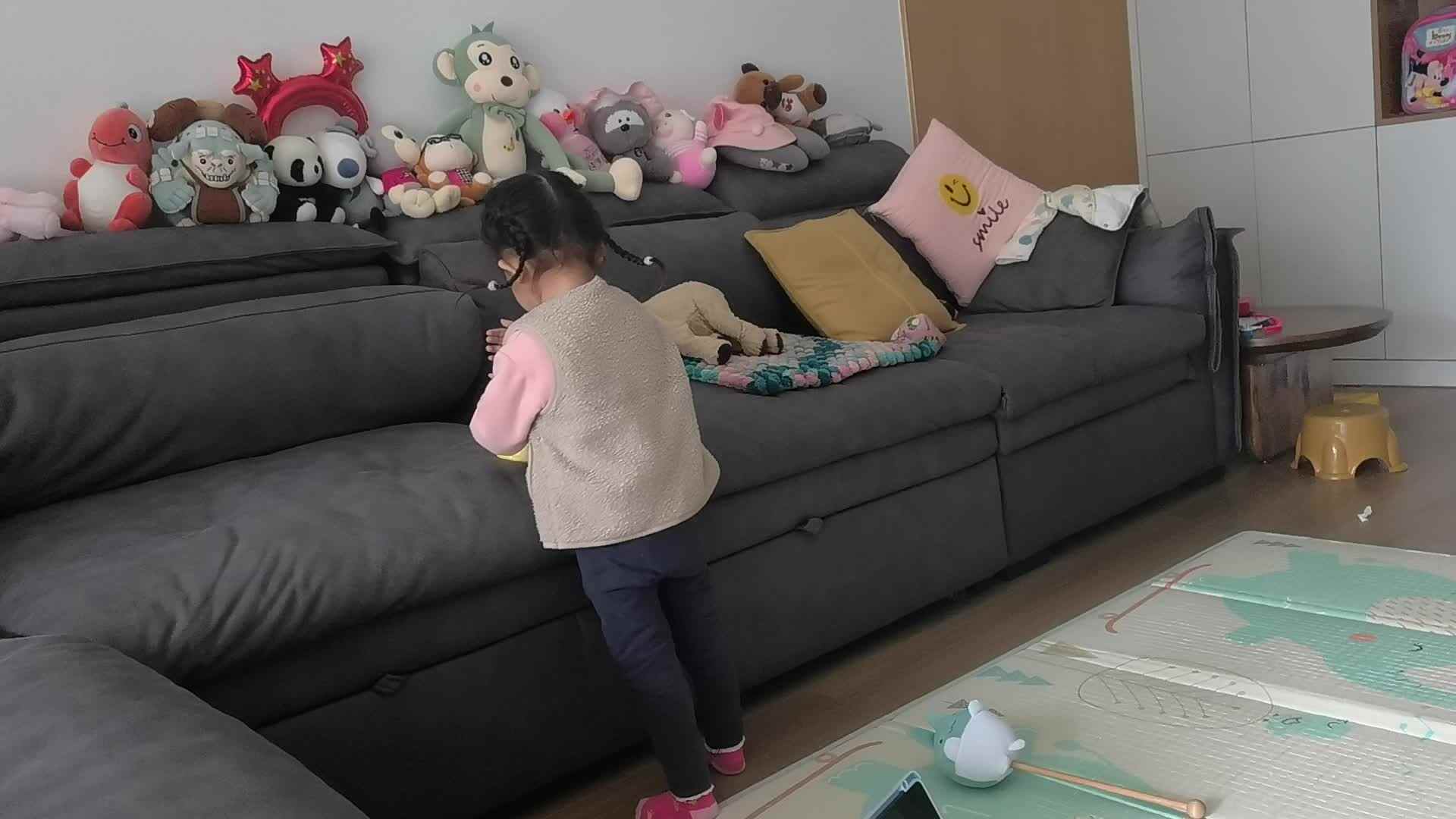 自己喝水-生活教育.mp4