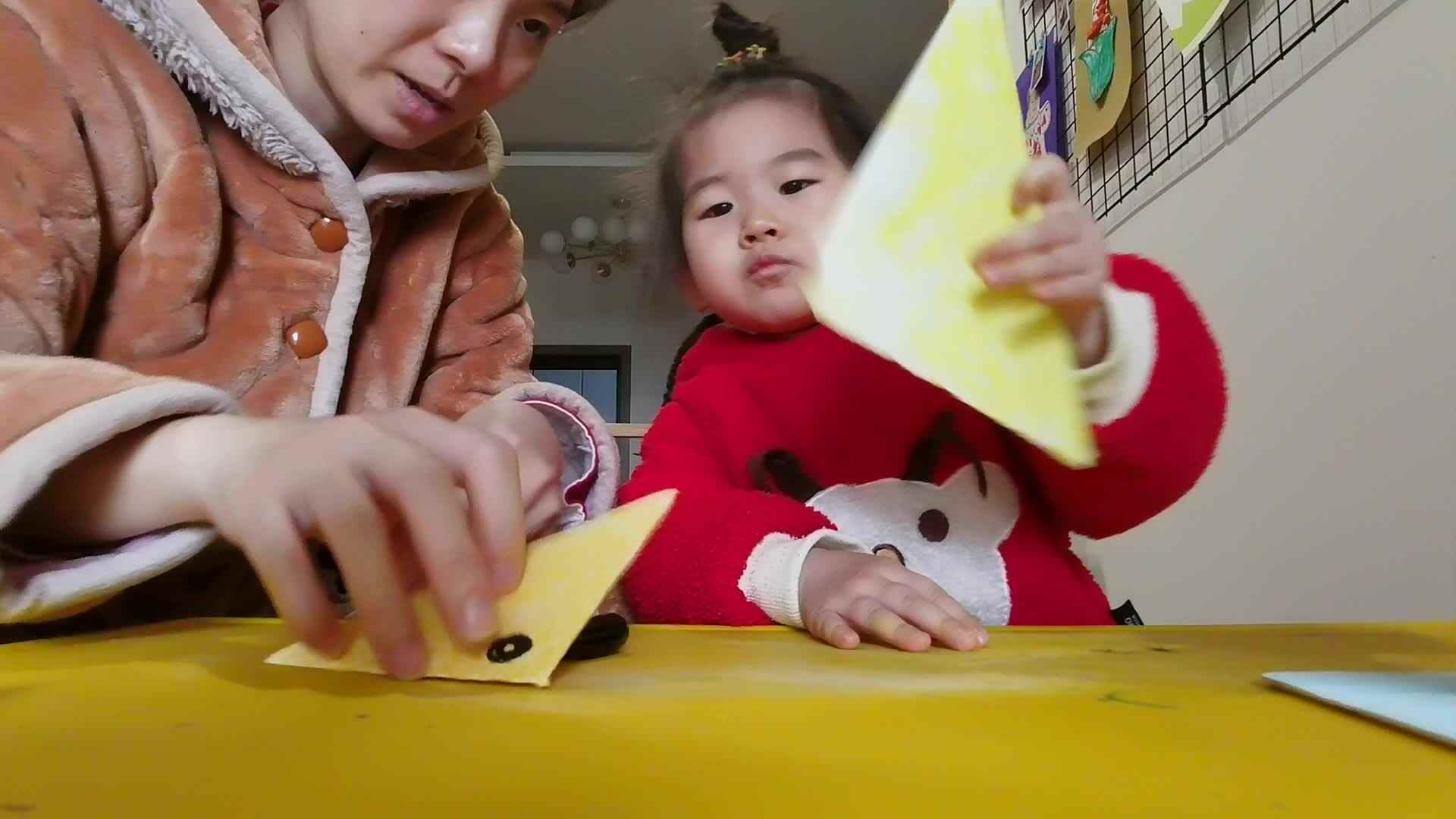 折纸小鱼-亲子手工.mp4