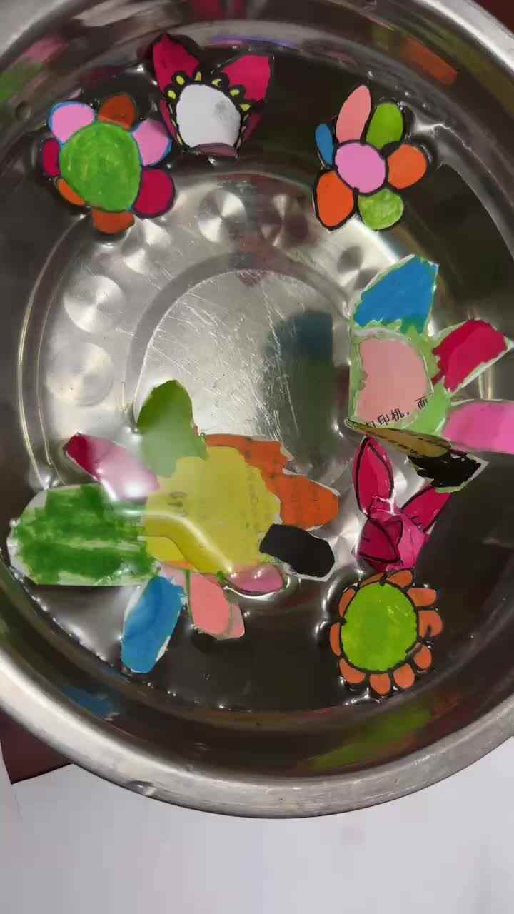 科学小实验《水中开花》