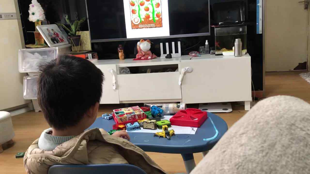 20221116中A班郭睿珩-跟读ten 十视频.mp4