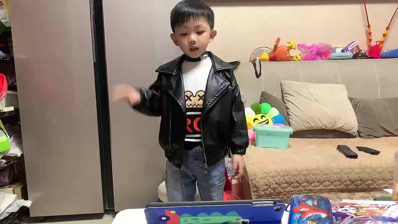 2022.11.14观看《黑猫警长》.MOV