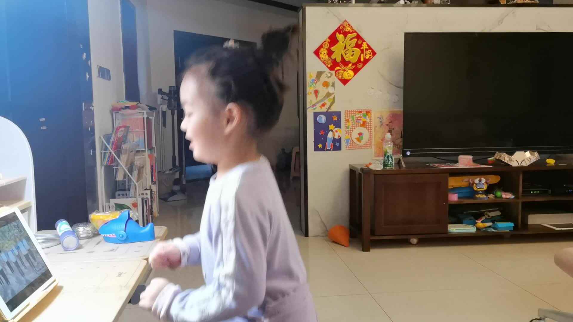 2022.10.31侯奕帆闯关练习《鸡蛋摇滚乐》