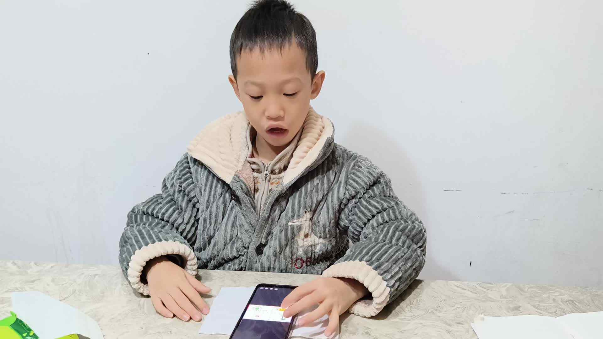 2023级学前B班张梓乐20221209闯关练习，学习复韵母ie的发音儿歌，书写，四声调，拼读