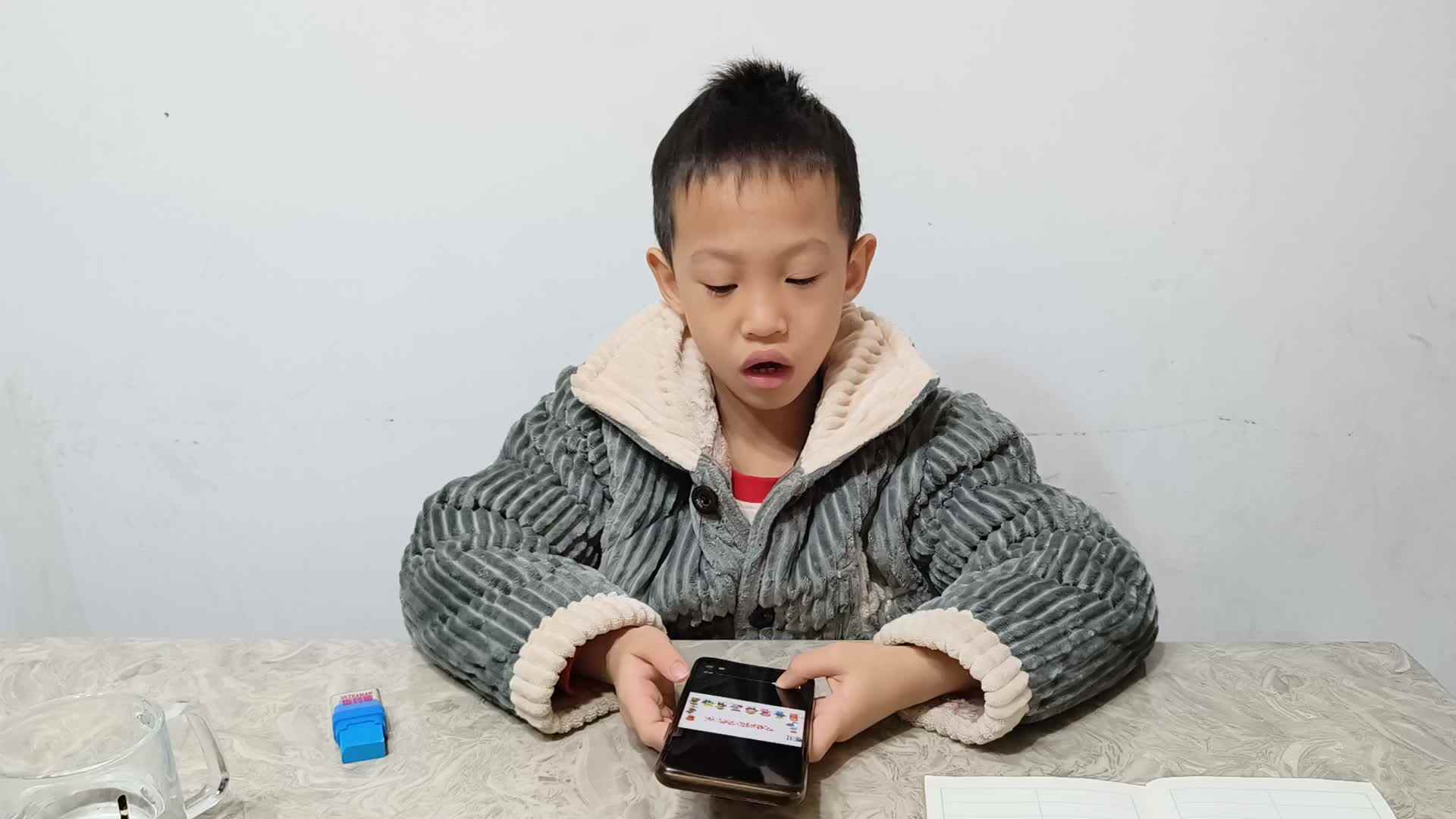 2023级学前B班张梓乐20221208逻辑思维，观看视频，完成闯关练习