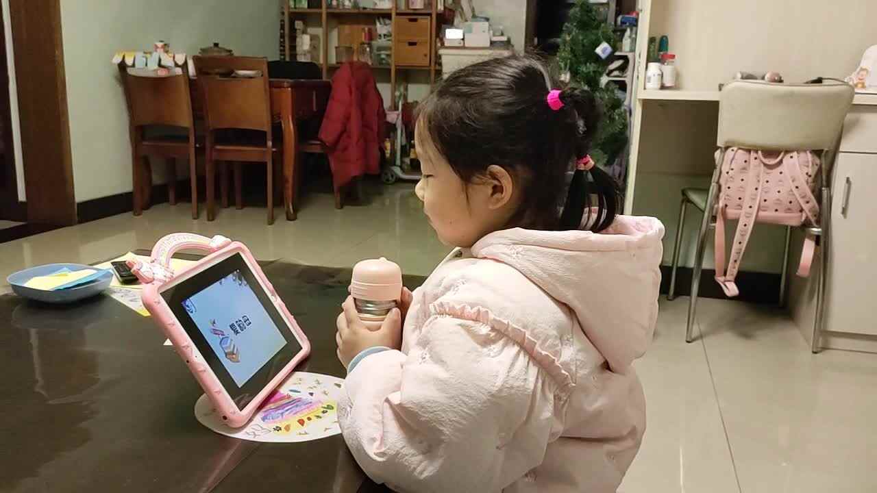 复习复韵母ai、ei.mp4