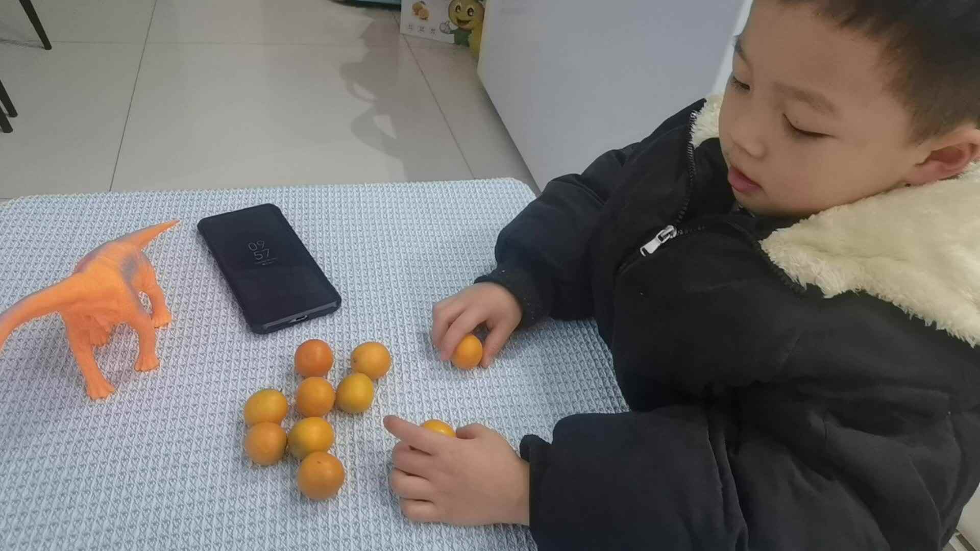 《按递增规律排序》