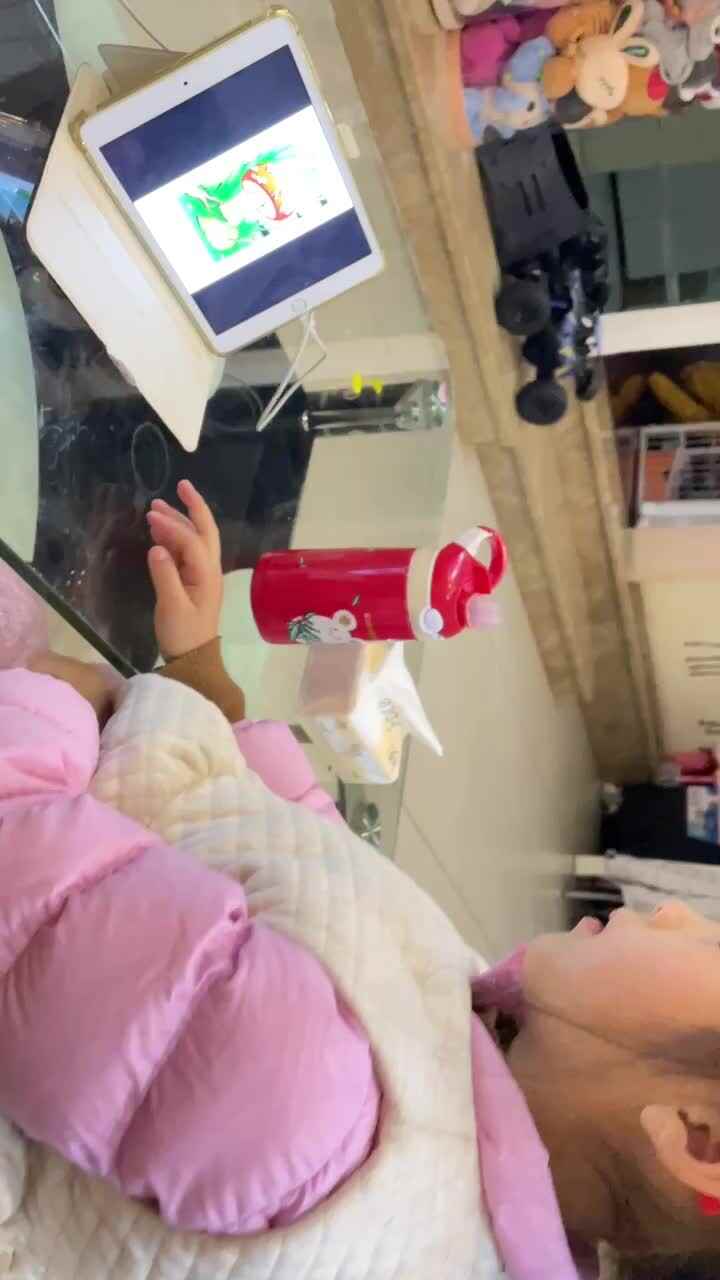 12.6屠钰婷跟读英文绘本《The Forest》 .mov